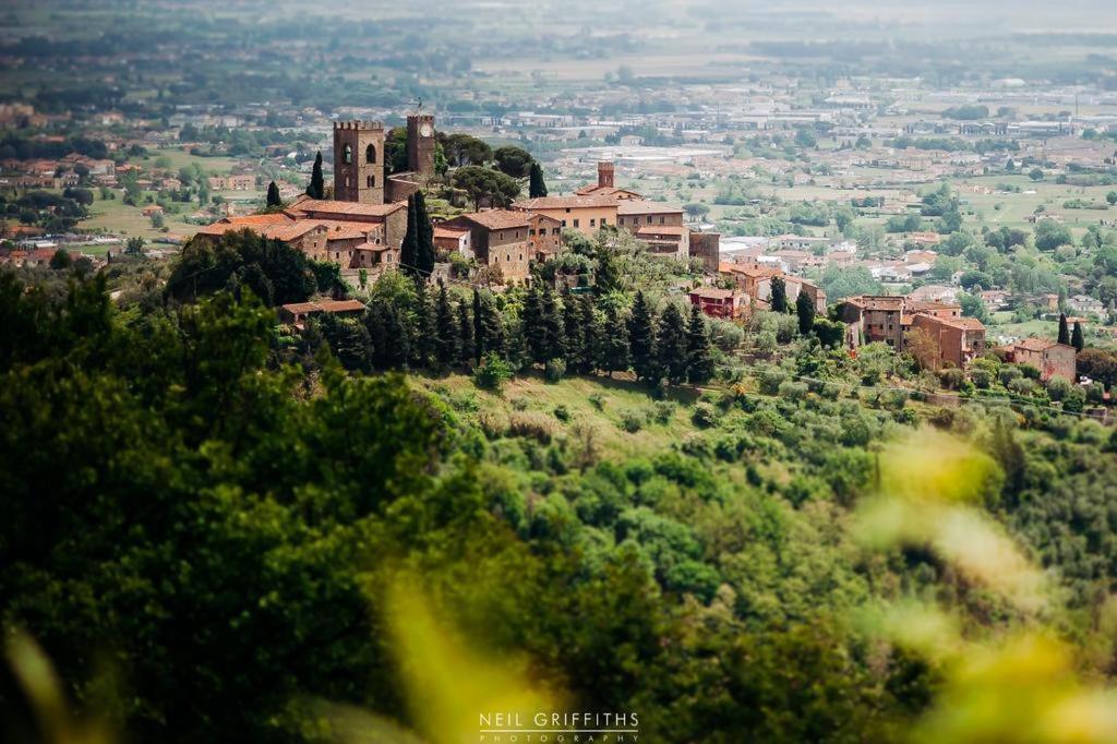 La Magione Dei Todaro Villa Borgo a Buggiano Exterior photo